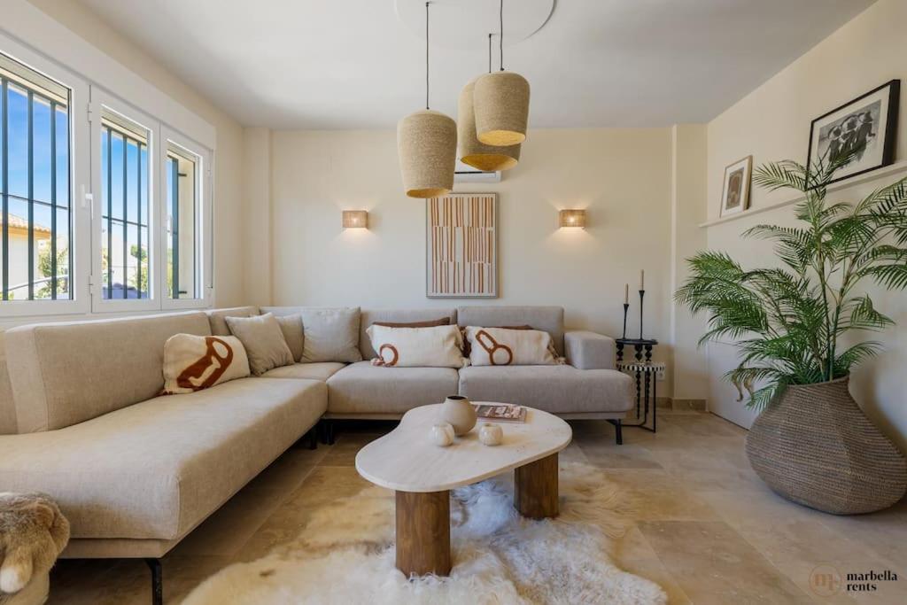 Apartment Costabella Townhouse Near The